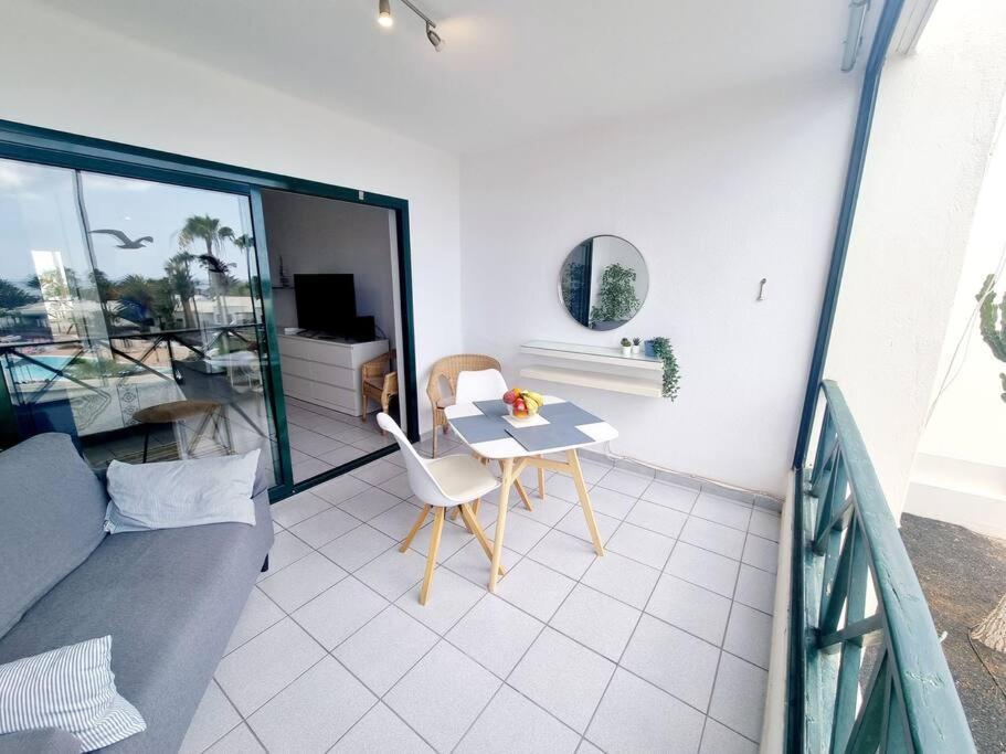 Ferienwohnung Luxury Ocean View Playa Roca Costa Teguise Exterior foto