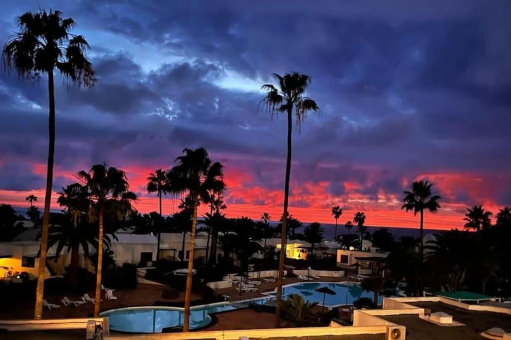 Ferienwohnung Luxury Ocean View Playa Roca Costa Teguise Exterior foto